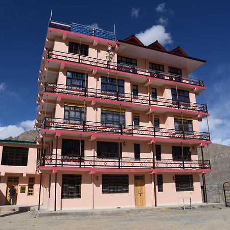 ホテルSpiti Sarai キャザ エクステリア 写真