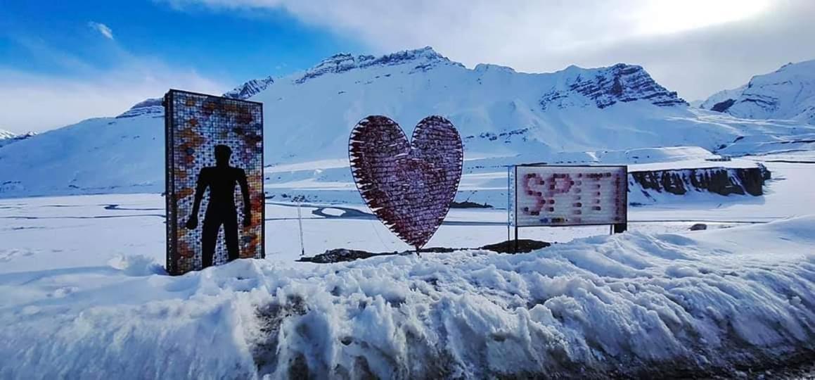 ホテルSpiti Sarai キャザ エクステリア 写真